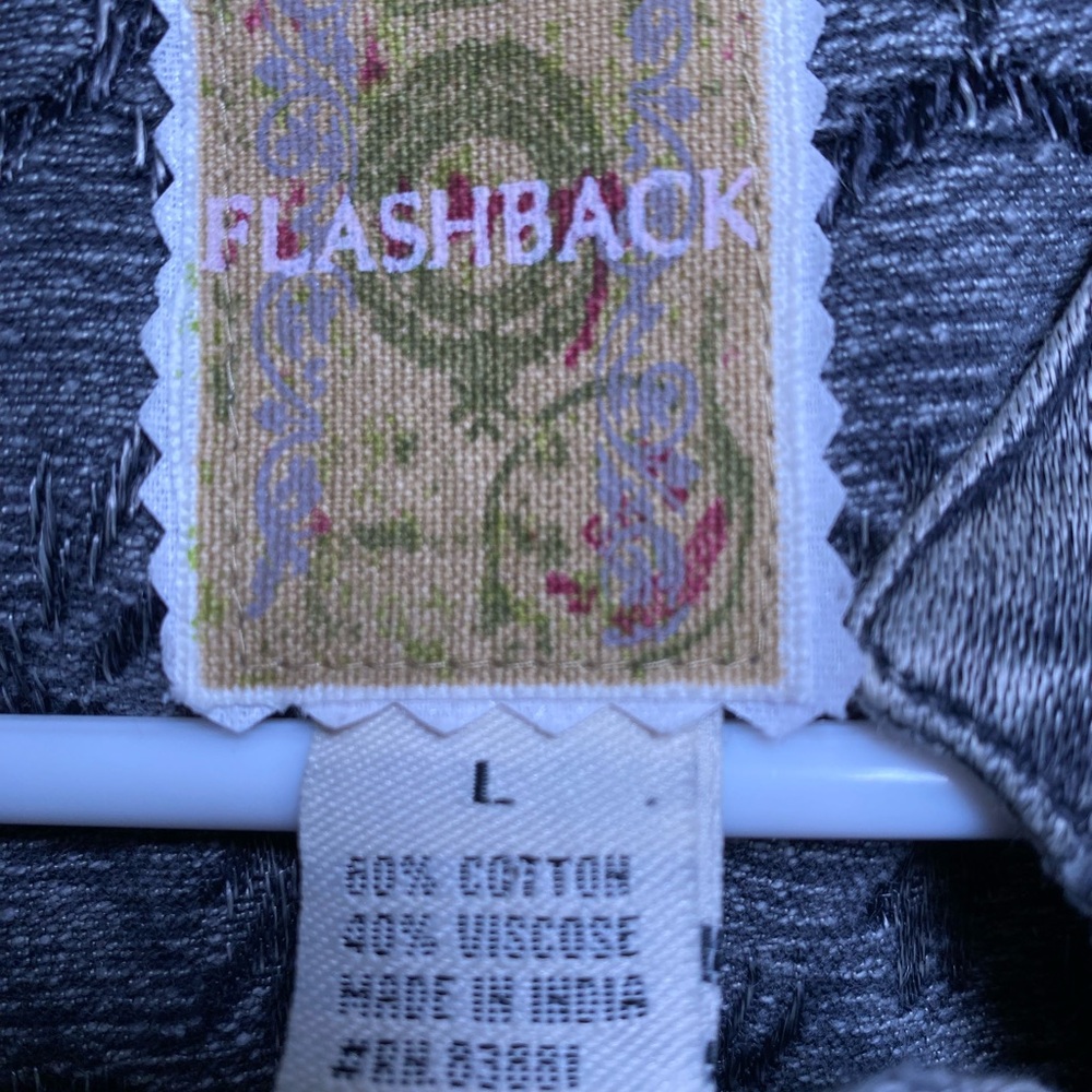 Flashback Vintage embroidered denim vest in a gray (Ptp 21”) - Picture 2 of 3